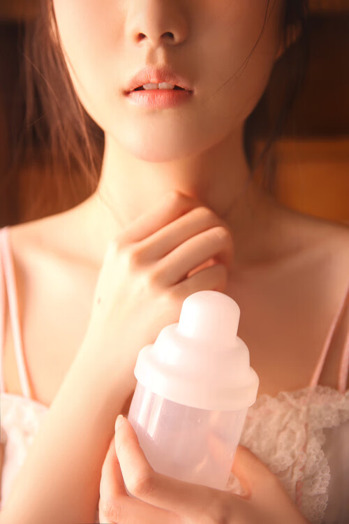 纳斯尔领衔里昂，迎战南特展开激烈角逐，里昂纳尔 里奇