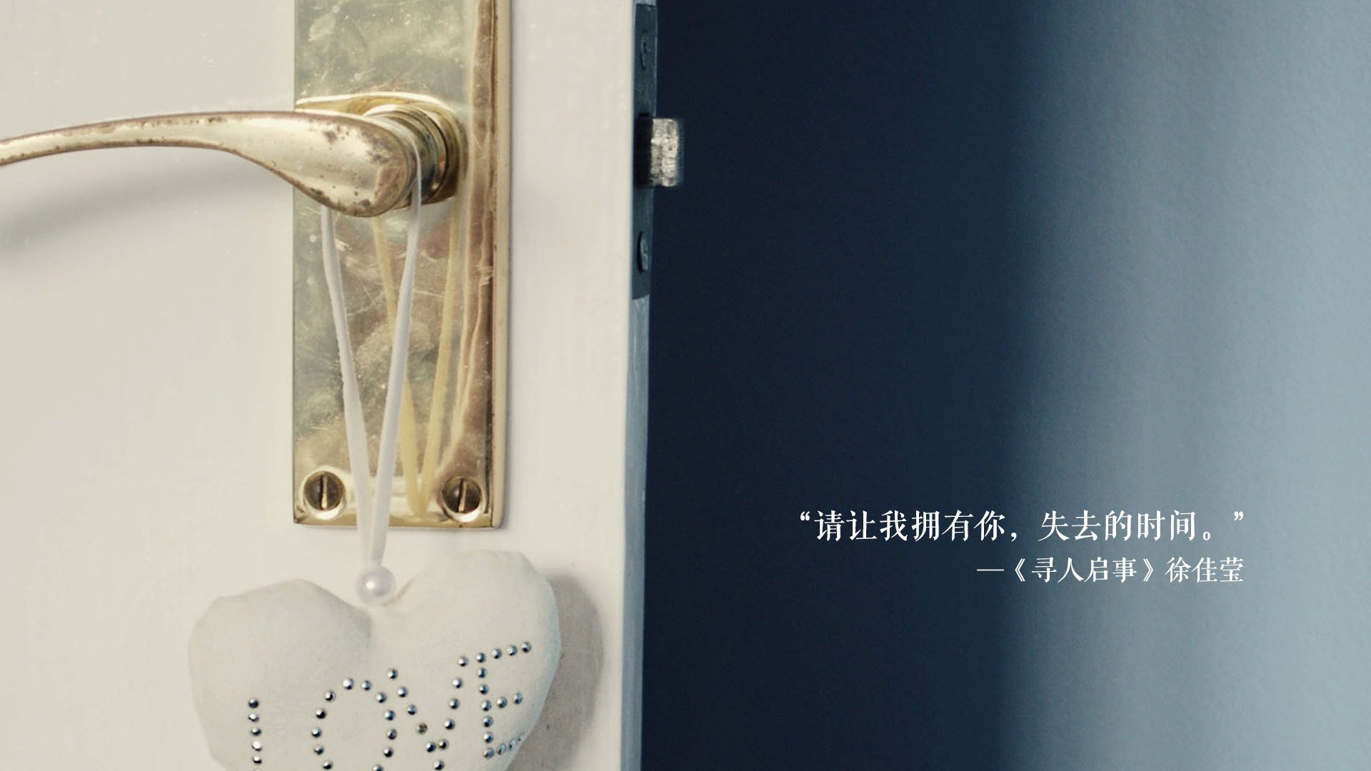 大学生滑雪挑战赛推动校园冰雪发展，大学生滑雪活动